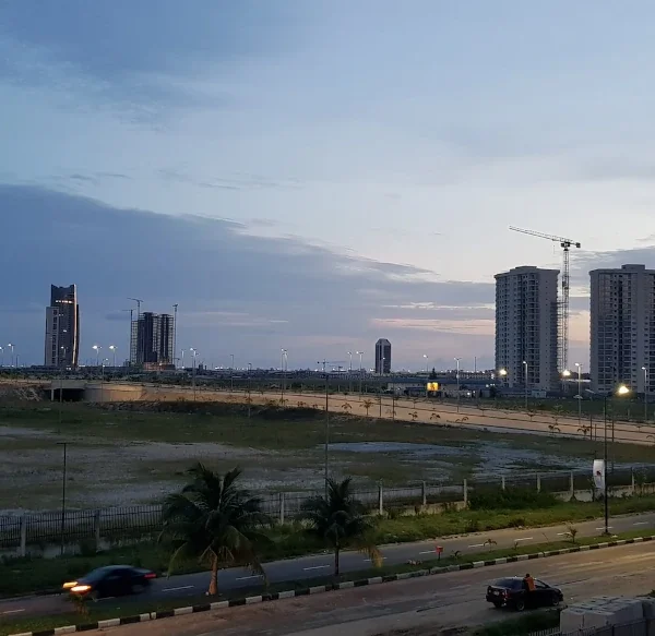 Why isn't Lagos a world-class city?